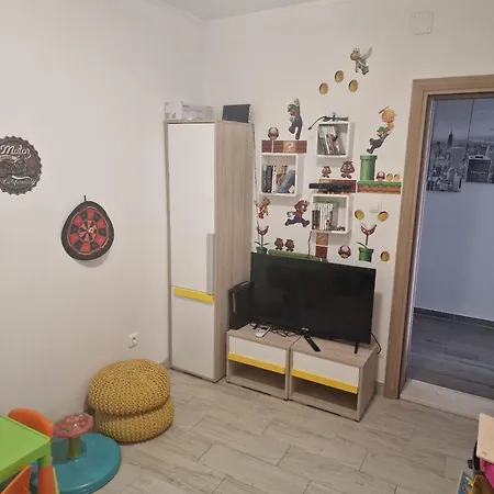 Apartamento Mihaela With Private Pool, Jacuzzi And Free Secure Parking