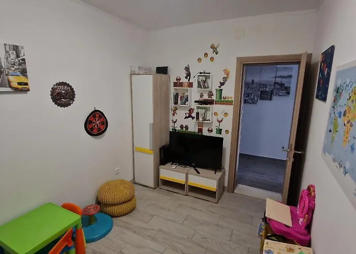 Mihaela With Private Pool, Jacuzzi And Free Secure Parking Appartement Trogir