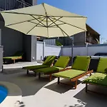 Mihaela With Private Pool, Jacuzzi And Free Secure Parking * Trogir