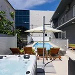 Mihaela With Private Pool, Jacuzzi And Free Secure Parking * Trogir